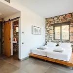 Gerakada Exclusive-seaview With Private Pool