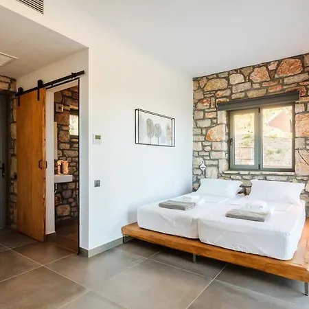 Gerakada Exclusive-seaview With Private Pool