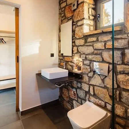 Gerakada Exclusive-seaview With Private Pool Koróni